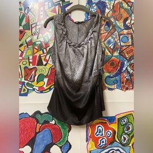 Gorgeous and very elegant. Can open on left side. Good condition sold as is.